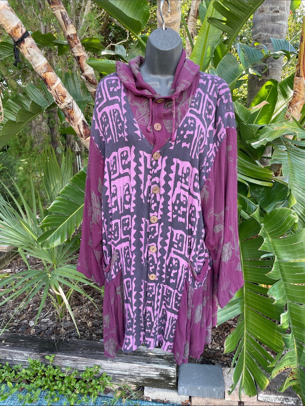 Batik topper or jacket with hood and pockets